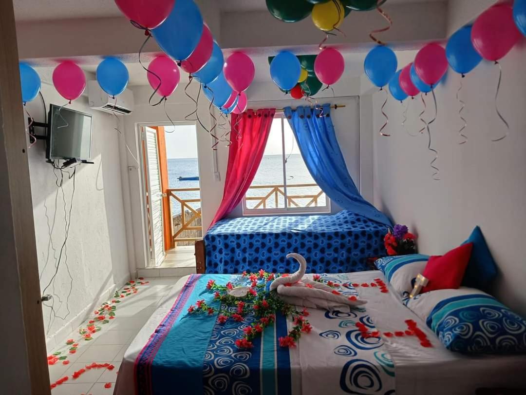 Fresh Water Bay Cabanas Mister Mac מראה חיצוני תמונה